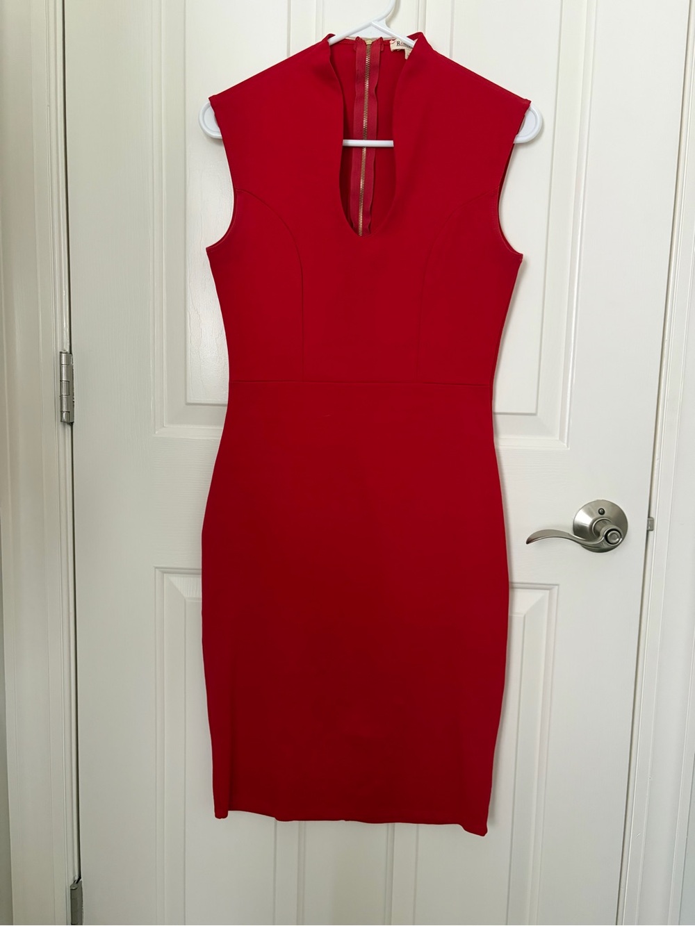 Red Sleeveless Sheath Dress